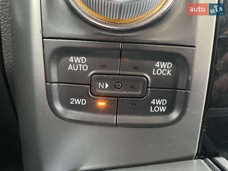 Пикап Dodge RAM 1500 2015 в Житомире