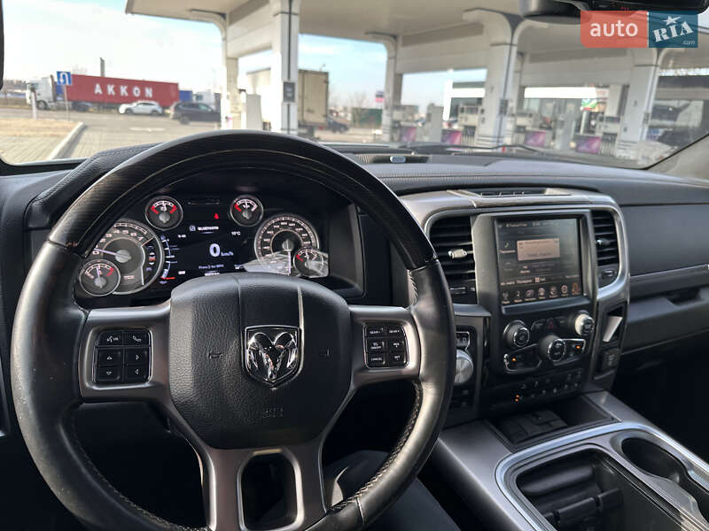 Пикап Dodge RAM 1500 2015 в Одессе