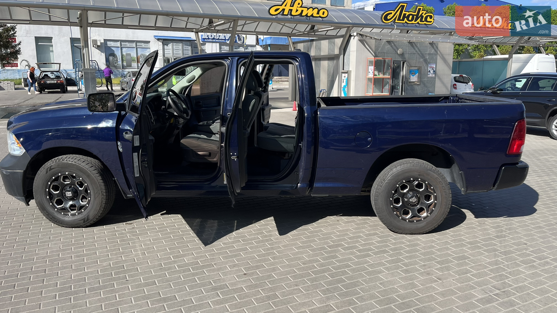 2016 Dodge RAM - мініатюра 17