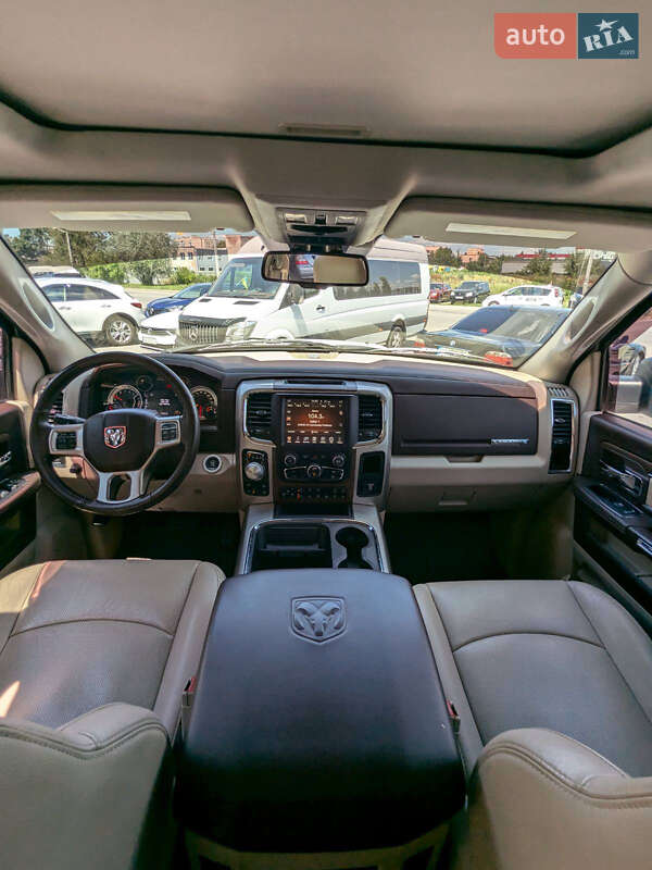 Пикап Dodge RAM 1500 2016 в Каменец-Подольском