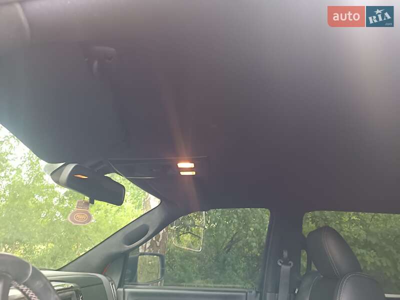 Пикап Dodge RAM 1500 2015 в Львове фото 43 Пикап Dodge RAM 1500 2015 в Львове