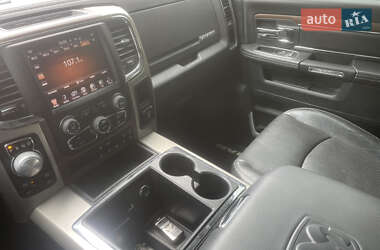 Пикап Dodge RAM 1500 2015 в 