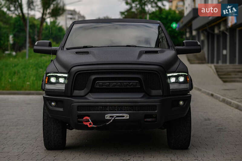 Dodge RAM 1500 2019