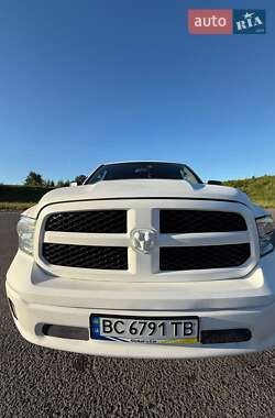Пикап Dodge RAM 1500 2015 в 