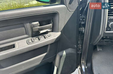 Пикап Dodge RAM 1500 2015 в 