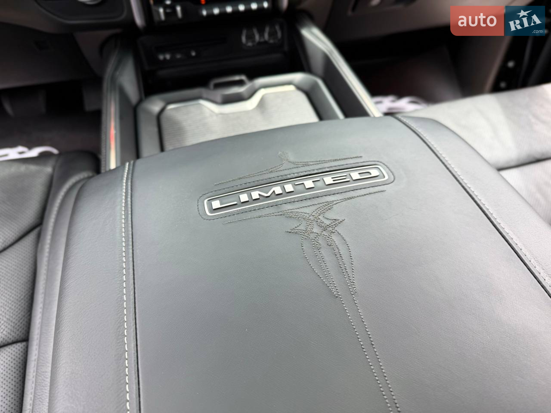 2019 Dodge RAM - мініатюра 52