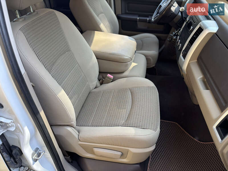 Пикап Dodge RAM 1500 2013 в Киеве