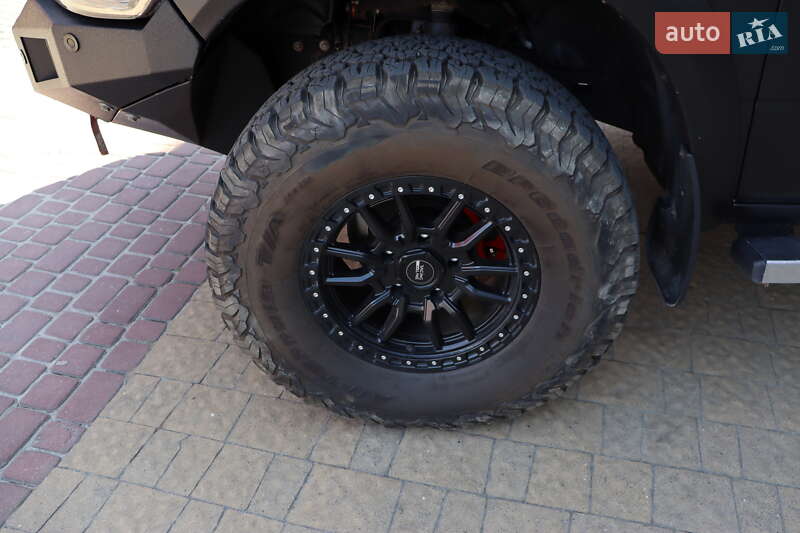 Пикап Dodge RAM 1500 2016 в Львове фото 4 Пикап Dodge RAM 1500 2016 в Львове