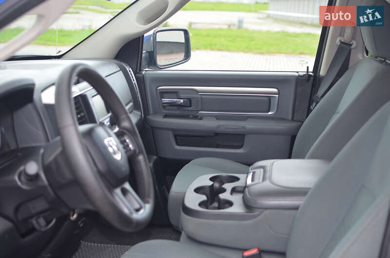 Пікап Dodge RAM 1500 2016 в Львові