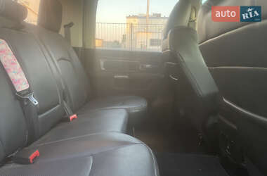 Пикап Dodge RAM 1500 2015 в 