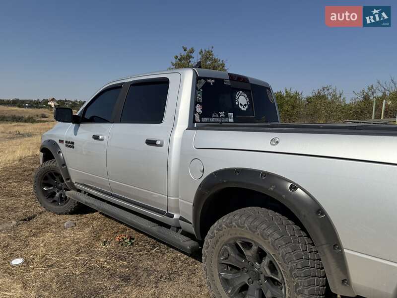 Пикап Dodge RAM 1500 2015 в Одессе фото 5 Пикап Dodge RAM 1500 2015 в Одессе