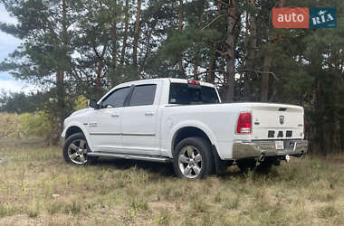 Пикап Dodge RAM 1500 2015 в 