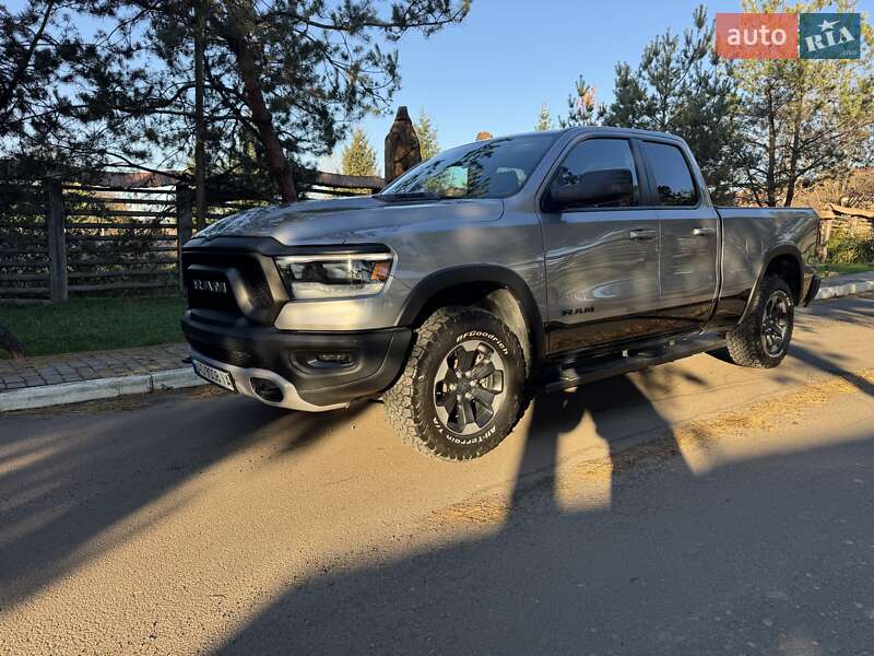 Пикап Dodge RAM 1500 2019 в Ужгороде фото 7 Пикап Dodge RAM 1500 2019 в Ужгороде