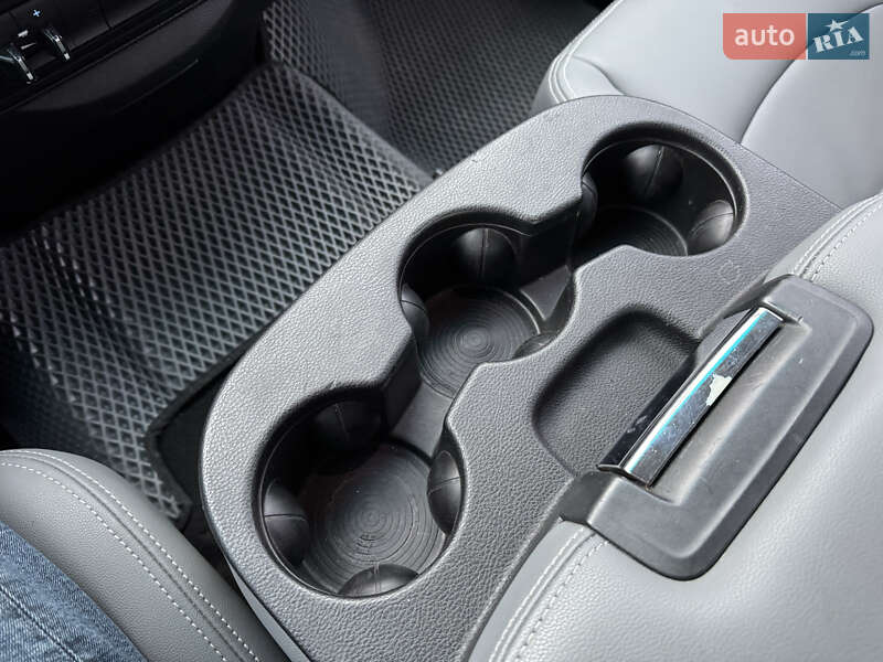 Пикап Dodge RAM 1500 2015 в Киеве