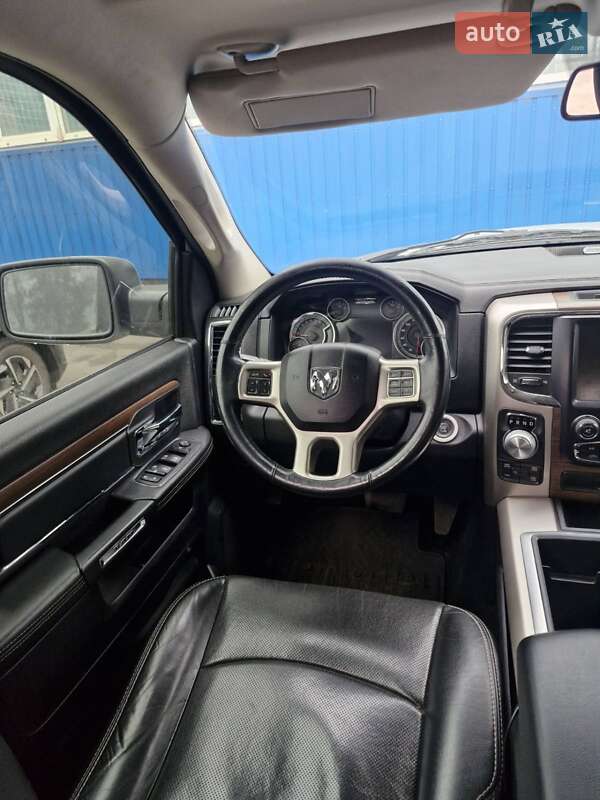 Пикап Dodge RAM 1500 2014 в Кривом Роге
