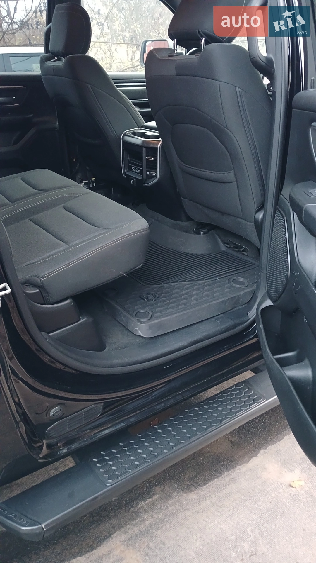 2020 Dodge RAM - мініатюра 14