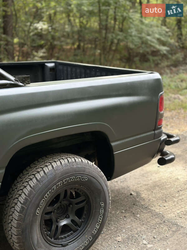 Пікап Dodge RAM 1500 2000 в Києві