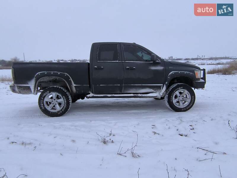 Пикап Dodge RAM 1500 2005 в Запорожье