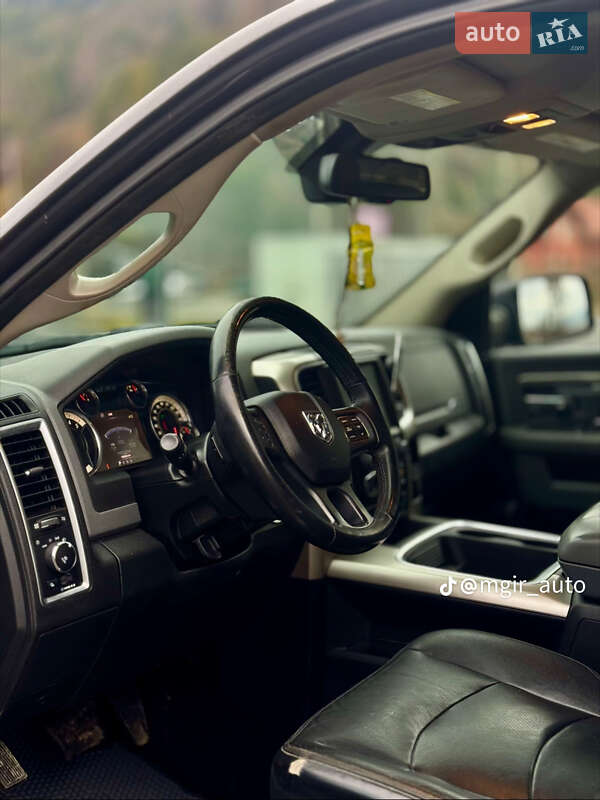 Пикап Dodge RAM 1500 2016 в Межгорье