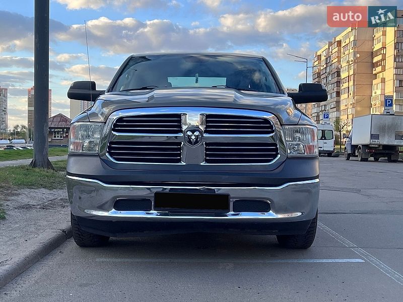 Dodge RAM 1500 2014