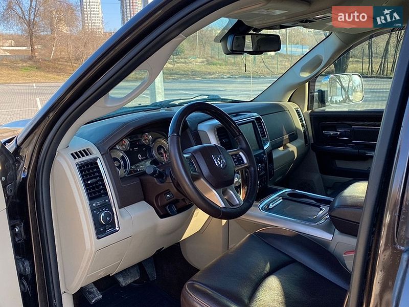 Пикап Dodge RAM 1500 2017 в Запорожье