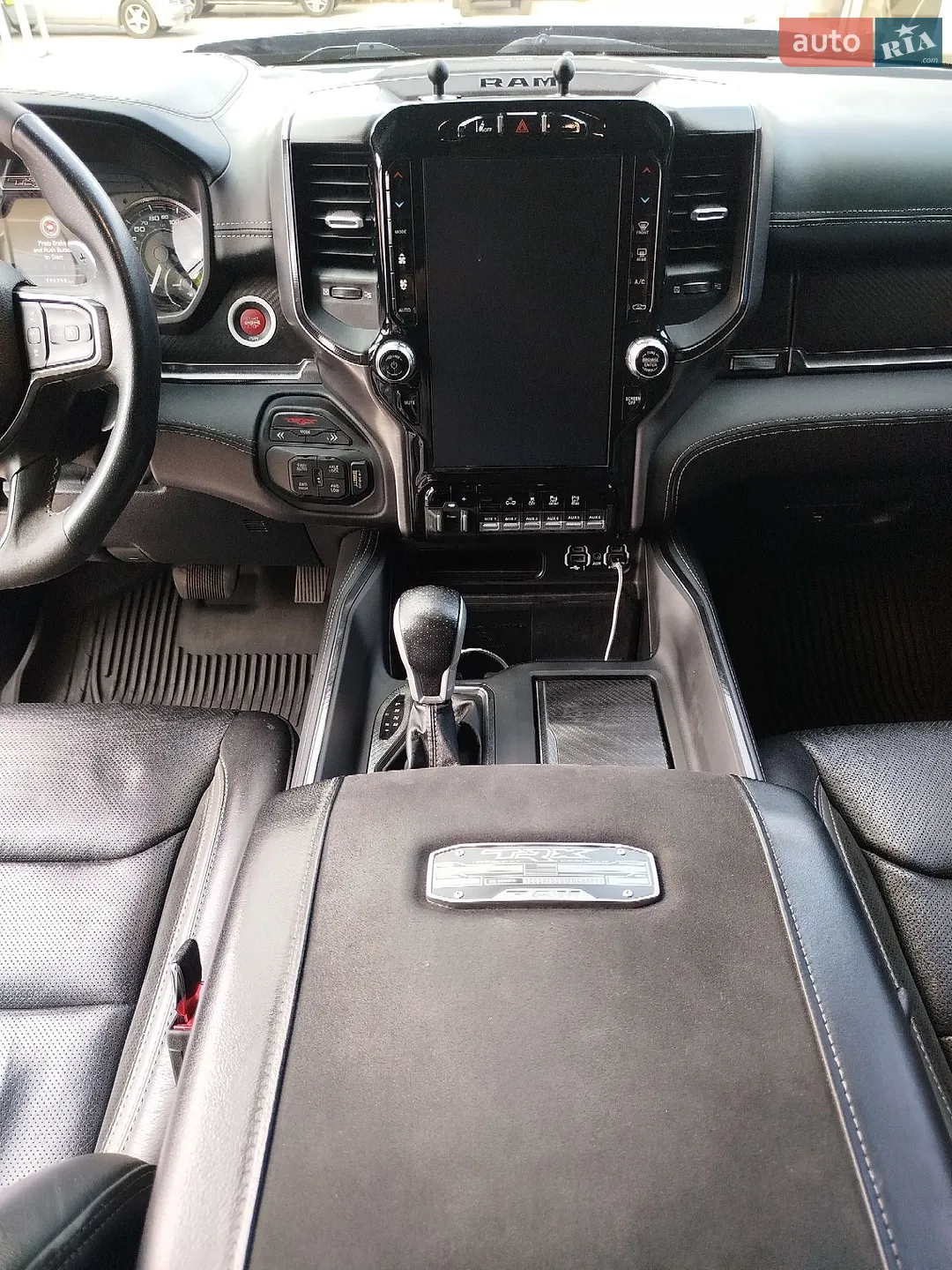 2021 RAM 1500 - мініатюра 31