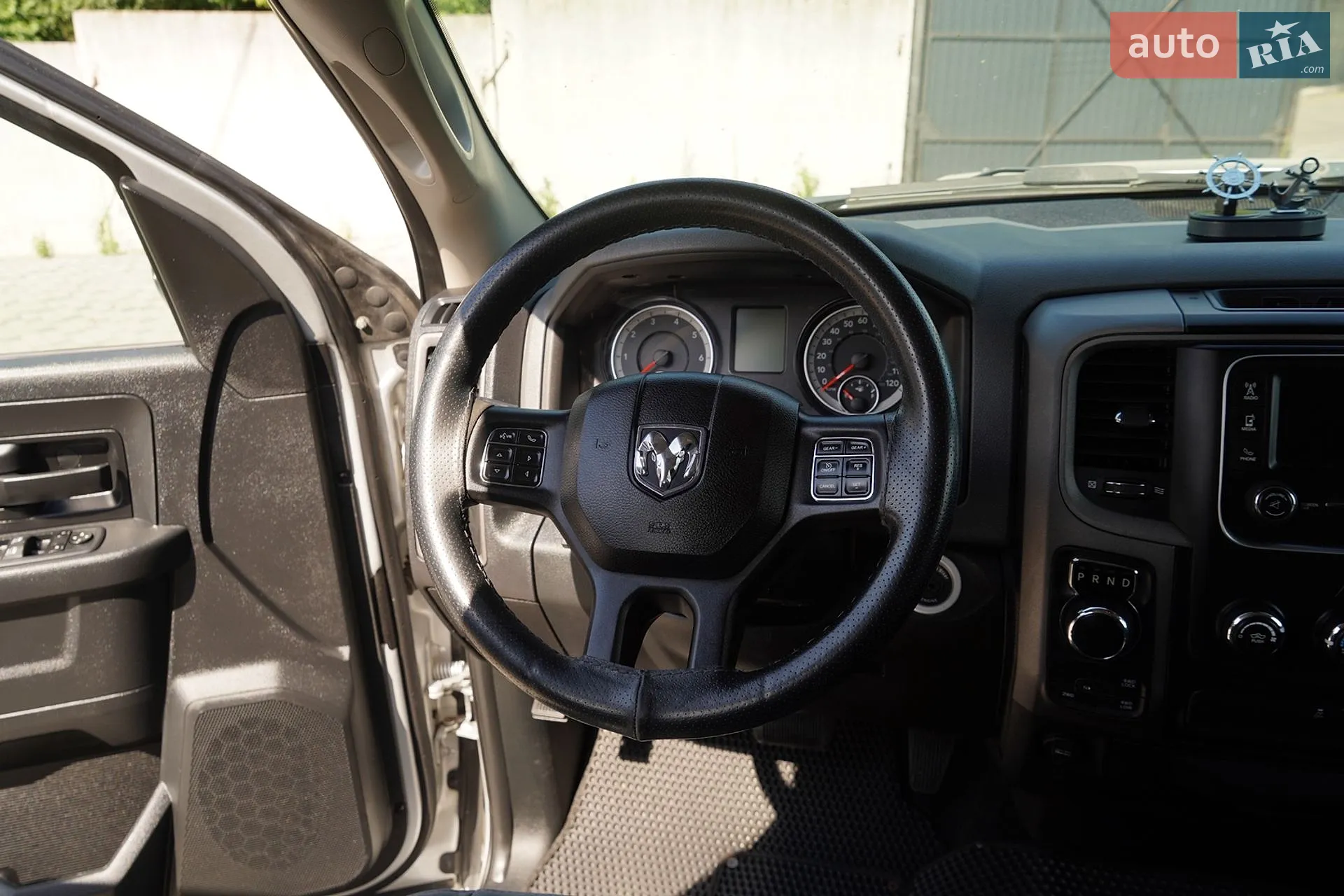 2016 Dodge RAM - мініатюра 26