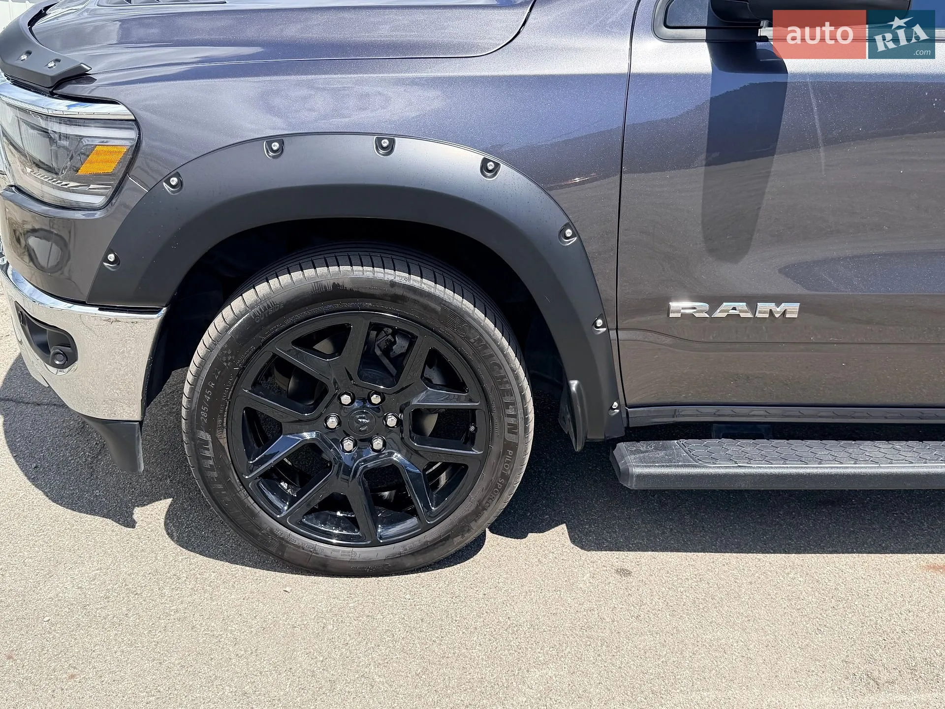 2020 Dodge RAM - мініатюра 33