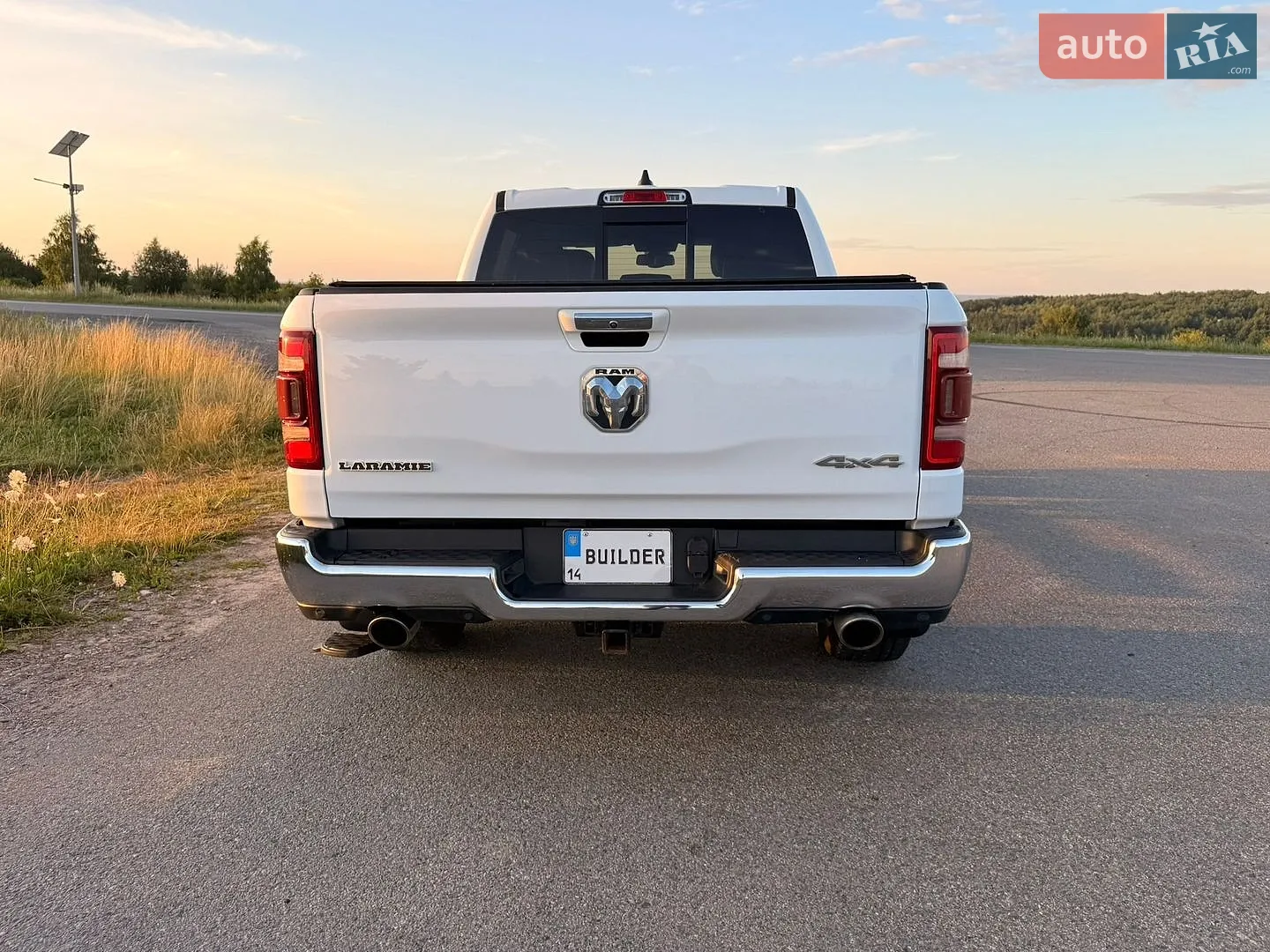 2020 Dodge RAM - мініатюра 12
