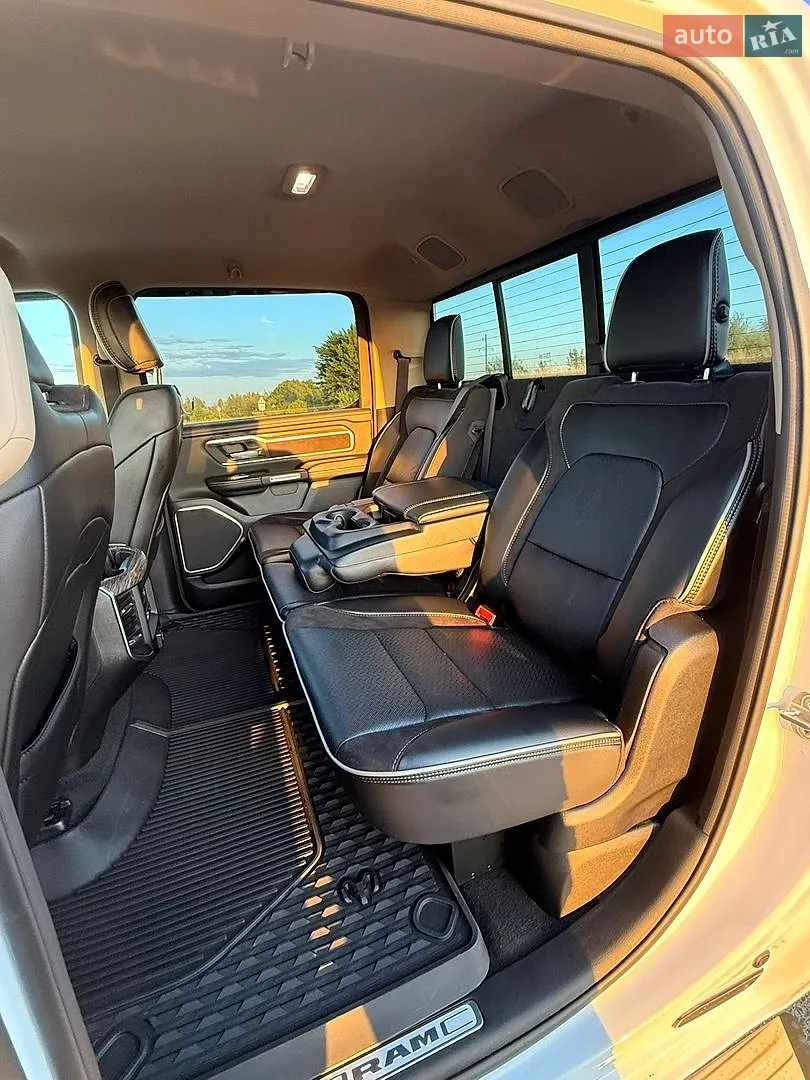 2020 Dodge RAM - мініатюра 22