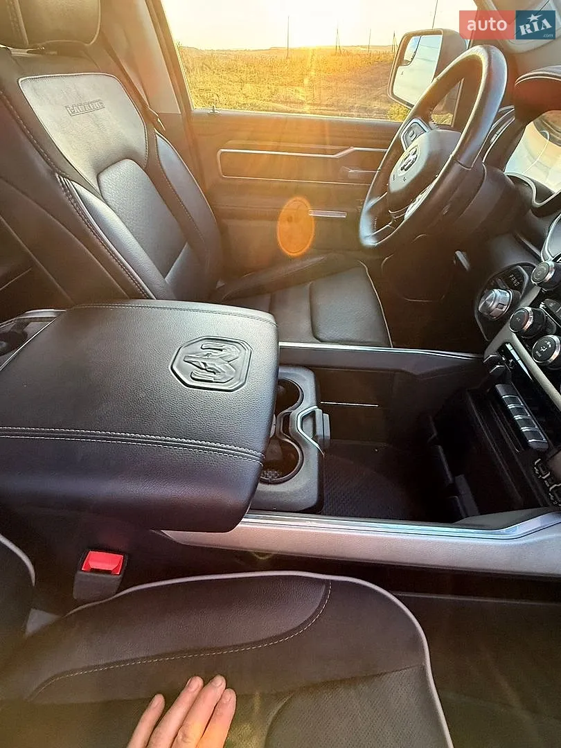 2020 Dodge RAM - мініатюра 32