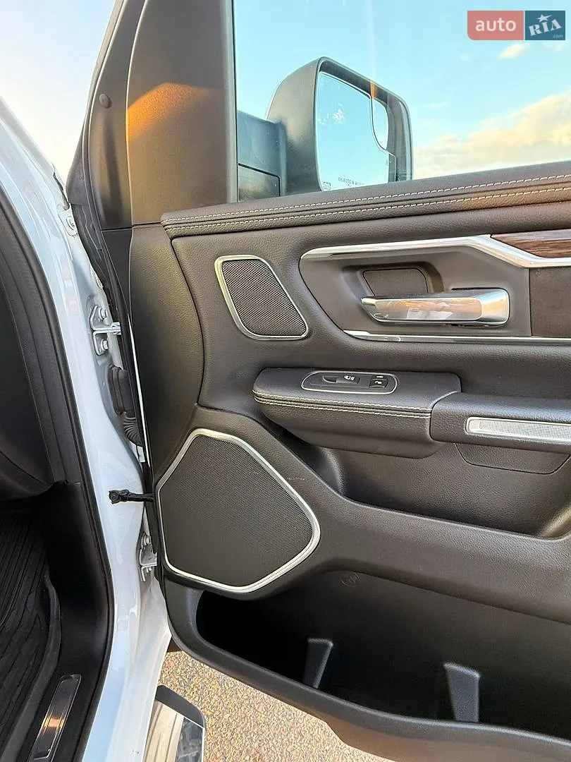 2020 Dodge RAM - мініатюра 35