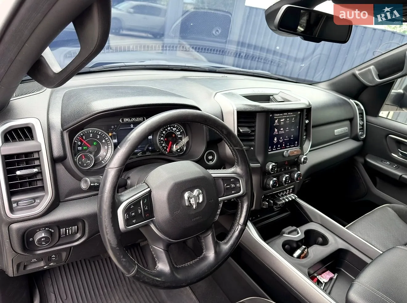 2019 Dodge RAM - мініатюра 28