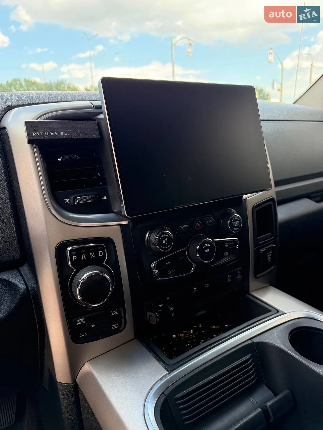 2016 Dodge RAM - мініатюра 12