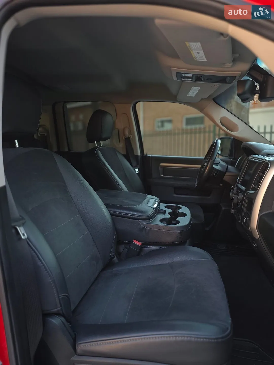 2014 Dodge RAM - мініатюра 35