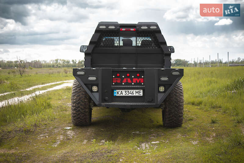 Інші вантажівки Dodge RAM 2500 2010 в Києві