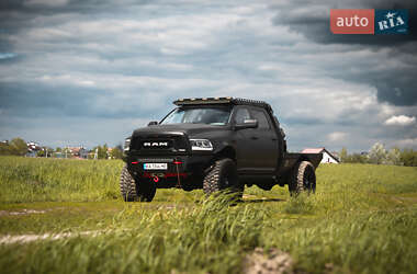 Другие грузовики Dodge RAM 2500 2010 в 