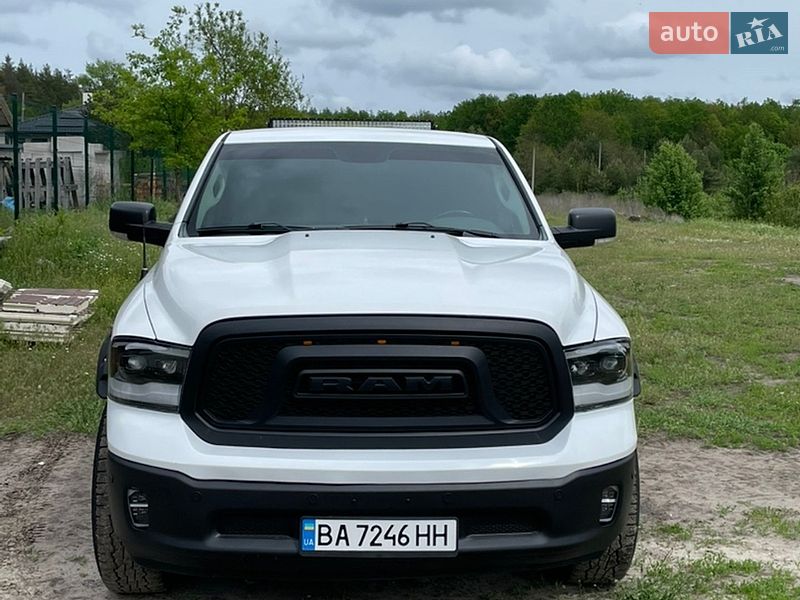 Грузопассажирский фургон Dodge RAM 2500 2015 в Кропивницком