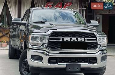 Пикап Dodge RAM 3500 2018 в Ивано-Франковске