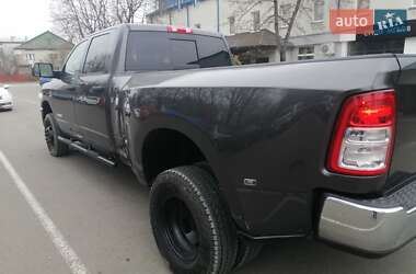 Пикап Dodge RAM 3500 2018 в Ивано-Франковске