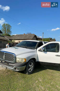 Вантажний фургон Dodge RAM 3500 2002 в Збаражі