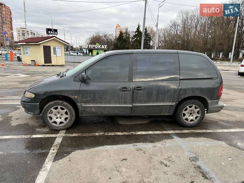Мінівен Dodge Ram Van 2000 в Києві фото 2 Мінівен Dodge Ram Van 2000 в Києві
