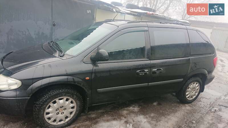 Мінівен Dodge Ram Van 2006 в Києві