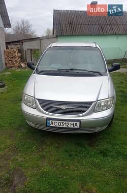 Минивэн Dodge Ram Van 2002 в Турийске