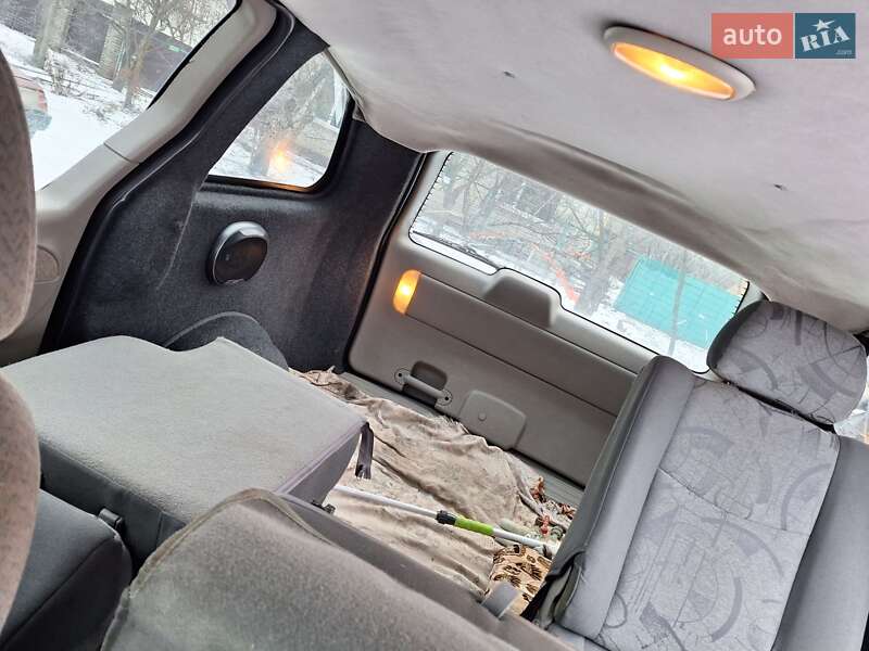 Мінівен Dodge Ram Van 2002 в Переяславі