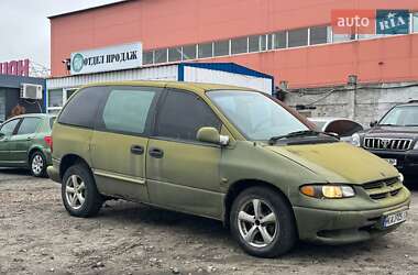 Мінівен Dodge Ram Van 2000 в Києві