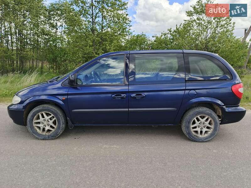 Мінівен Dodge Ram Van 2003 в Жовкві