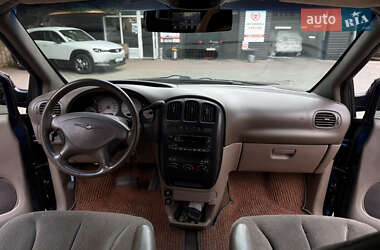 Минивэн Dodge Ram Van 2003 в 