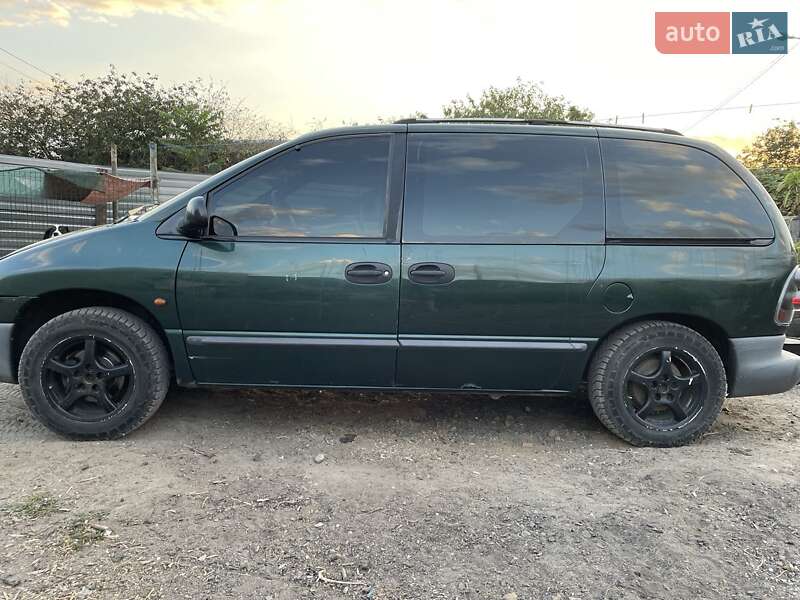 Минивэн Dodge Ram Van 2000 в Николаеве