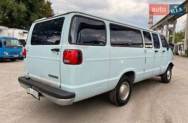 Минивэн Dodge Ram Van 1996 в 